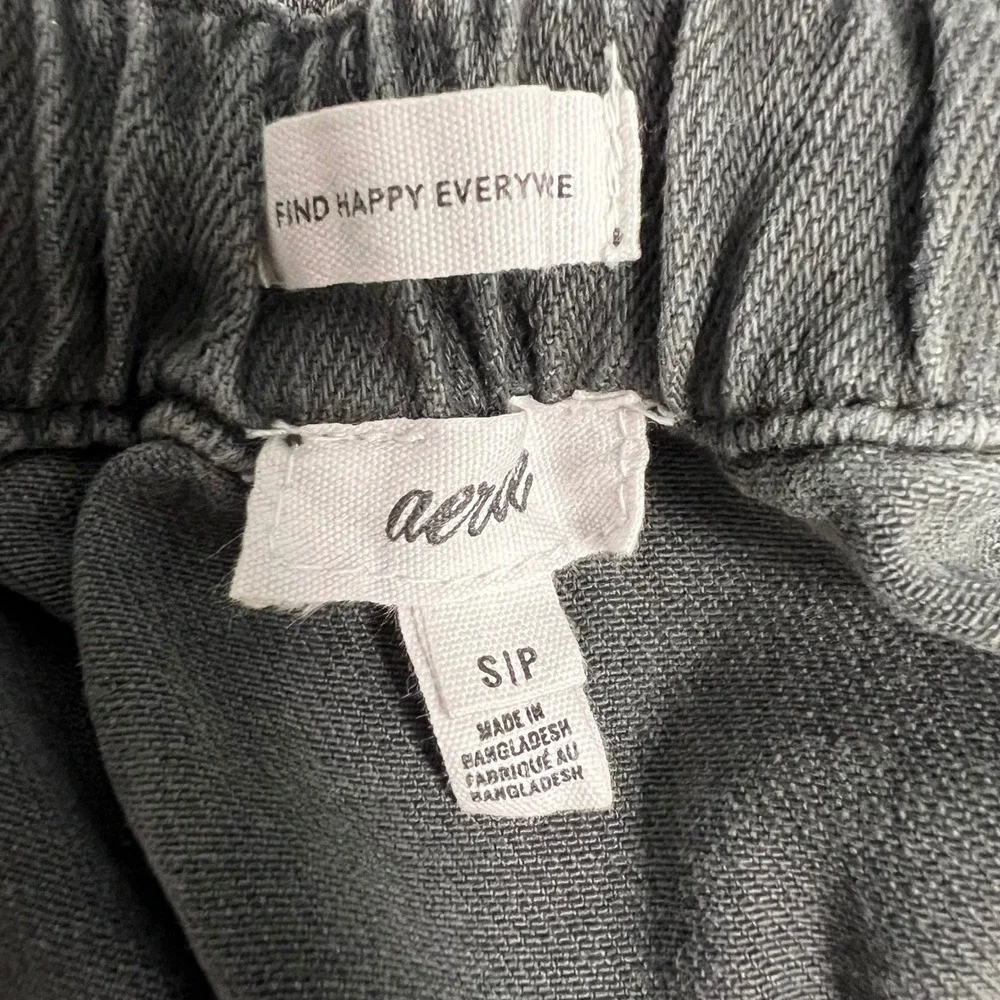 Aerie Denim Skirt Ruffle Hem Gray Mini Skater Elastic Waist Casual S - Picture 3 of 8